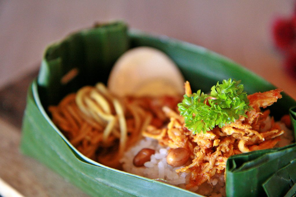 Makanan Khas Bali Yang Wajib Dicoba Selain Ayam Betutu Uprint Id