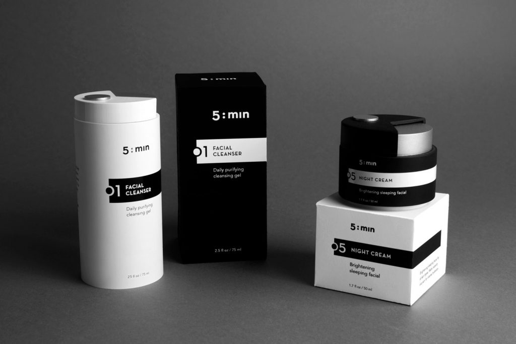 tips-mendesain-kemasan-06-black-and-white-packaging