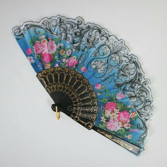 ide-souvenir-pernikahan-kipas