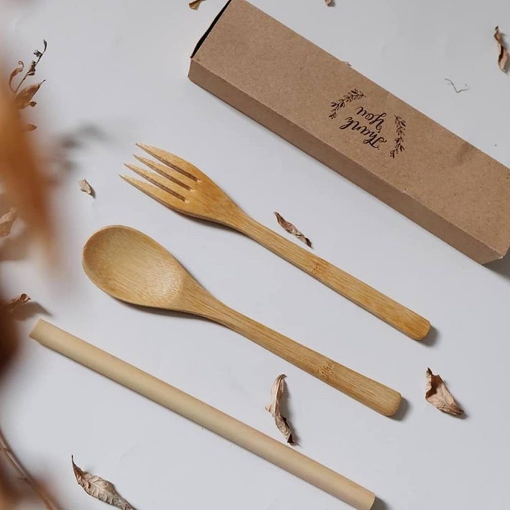 ide-souvenir-pernikahan-perlengkapan-makan