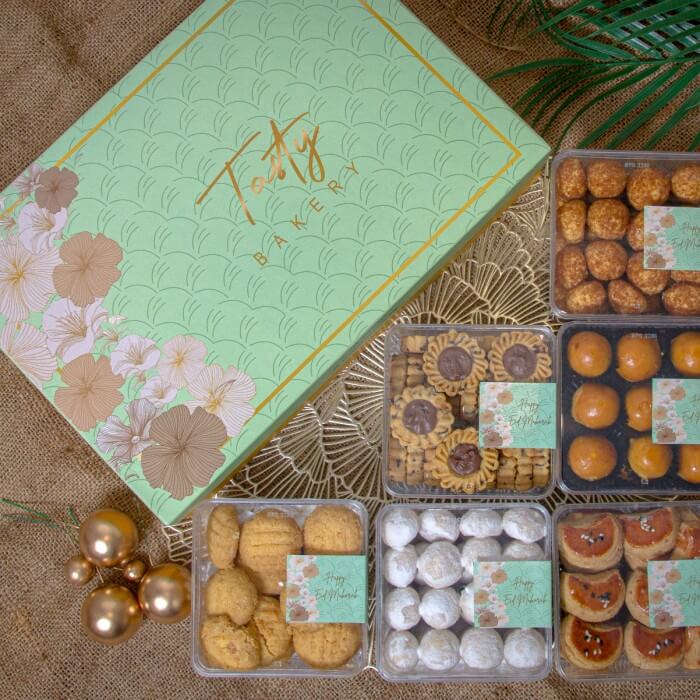 kue hampers lebaran