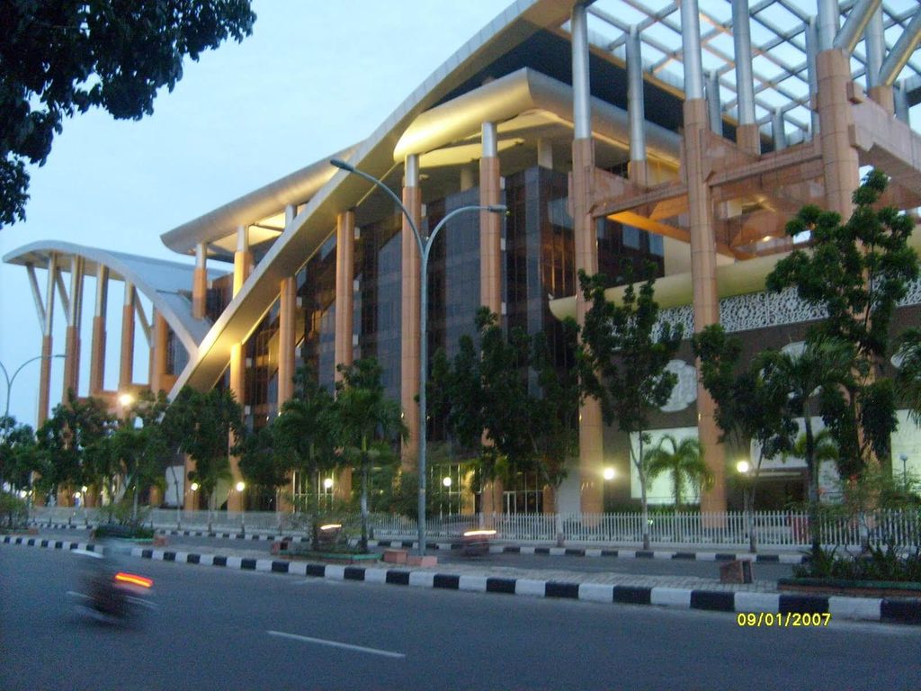 Gedung Terindah - dipenda.pekanbaru.go.id