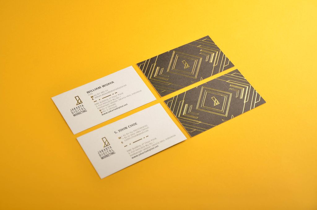 Cetak Kartu Nama Cepat, Berkualitas dan Tentunya Murah di Uprint.id