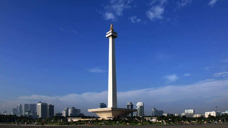 tempat wisata di jakarta monas