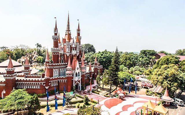 tempat wisata di jakarta tmii