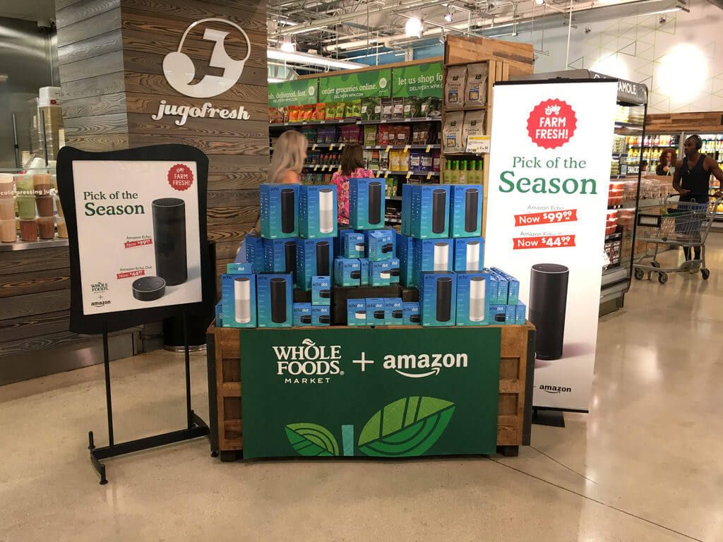 Display Amazon Echo di Whole Foods Market, promosi harga spesial.