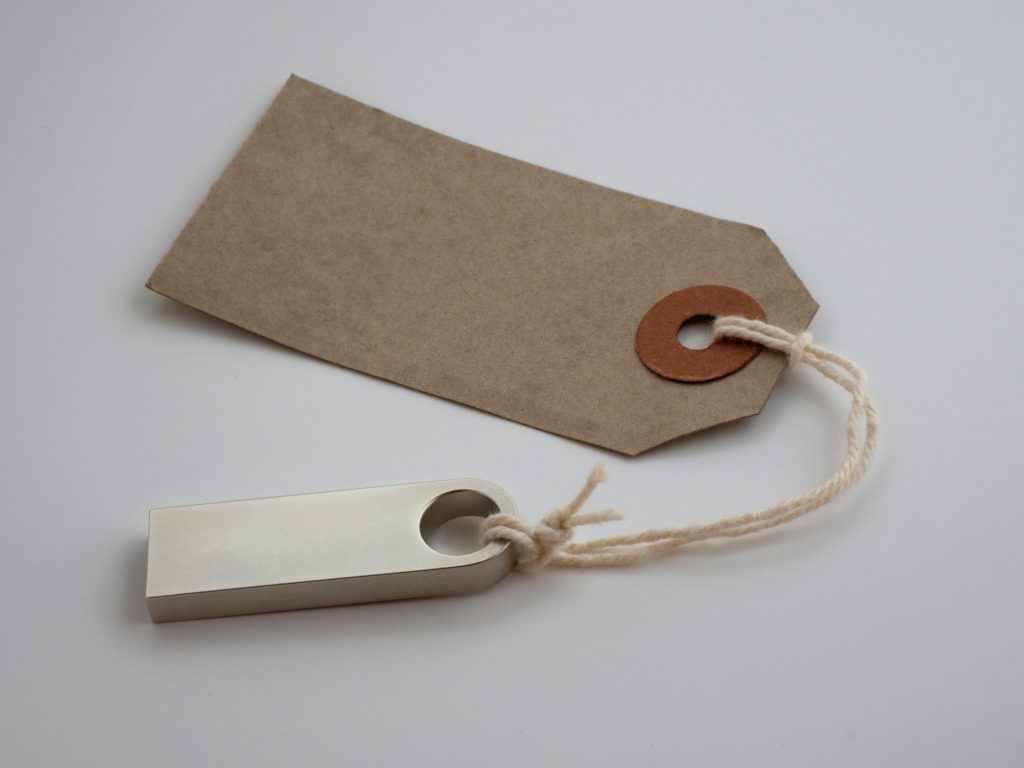desain product tag kreatif