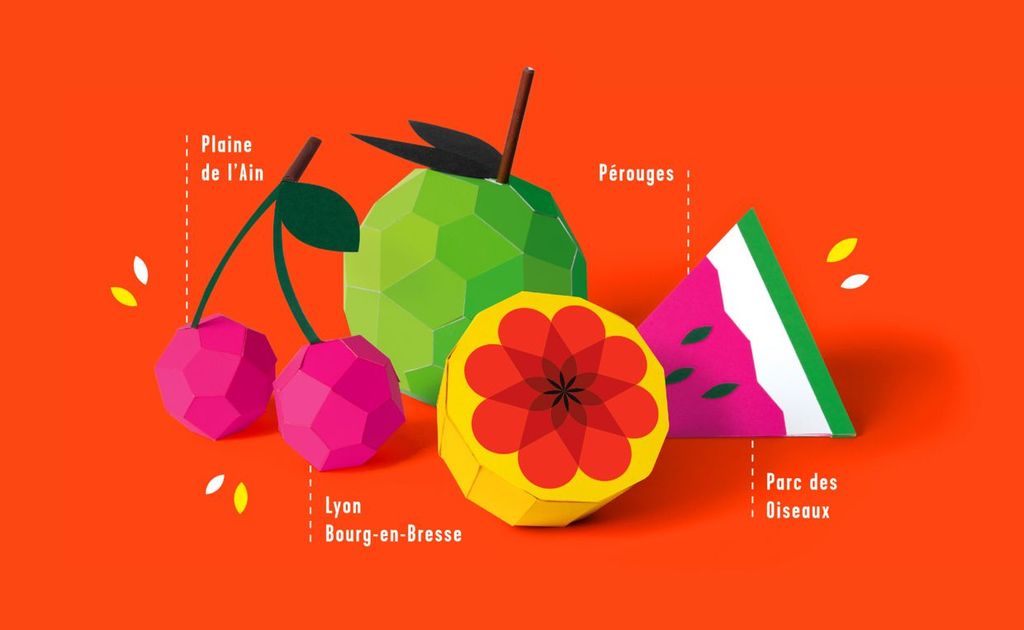 Ilustrasi buah-buahan origami warna-warni dengan label lokasi