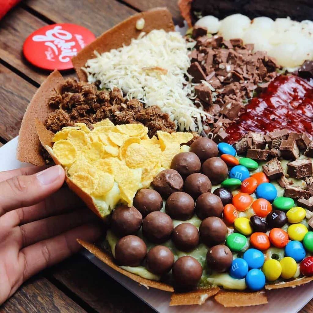 bisnis-makanan-manis-martabak-manis