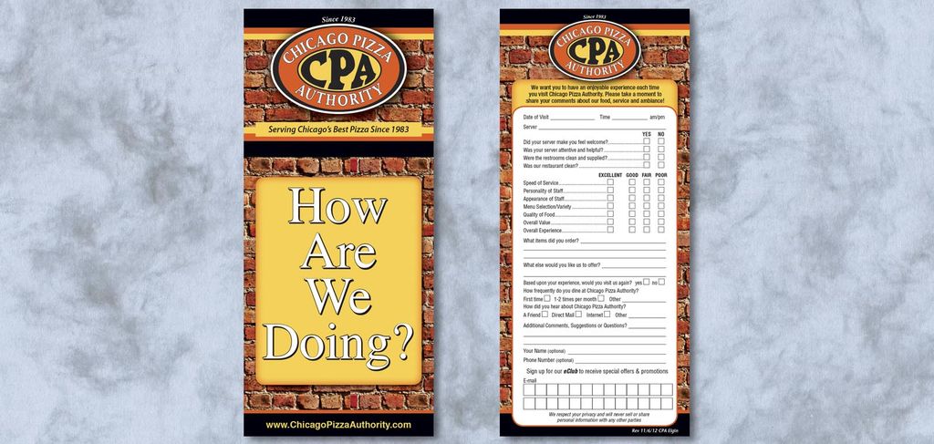 Survei pengunjung restoran Chicago Pizza Authority dengan desain unik dan informasi kontak.