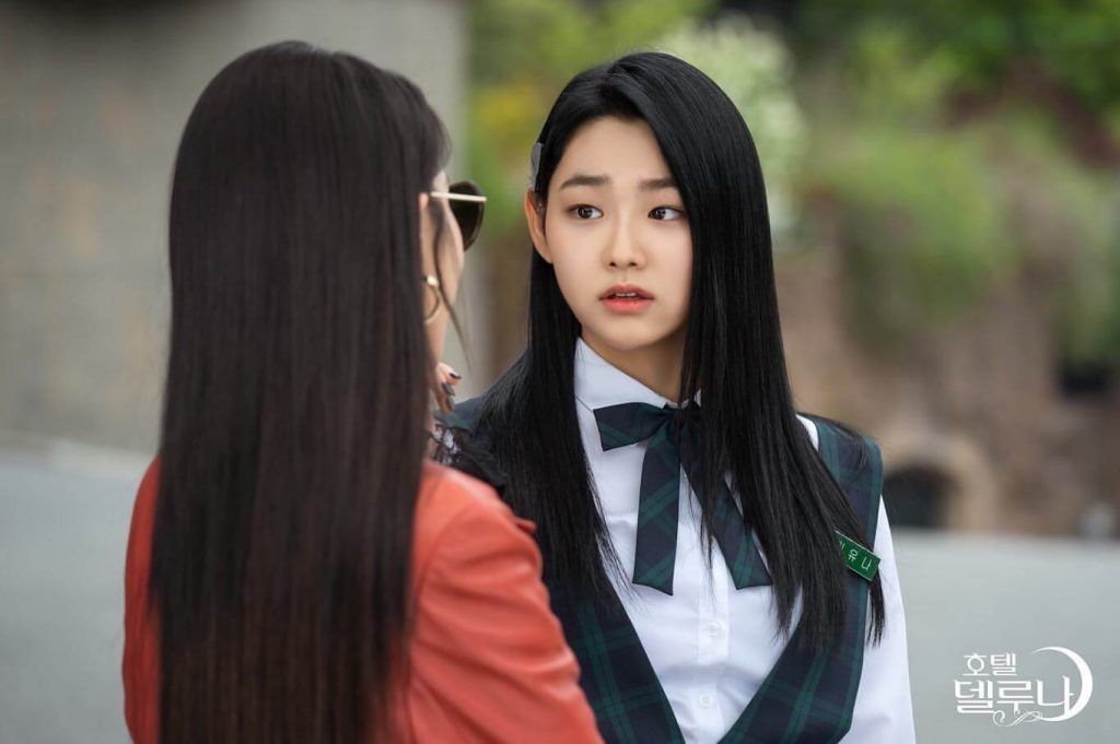 drama-korea-hotel-del-luna-04