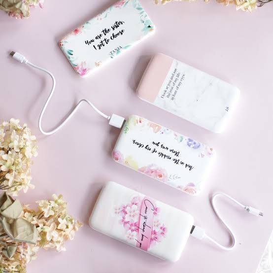 souvenir-pernikahan-power-bank