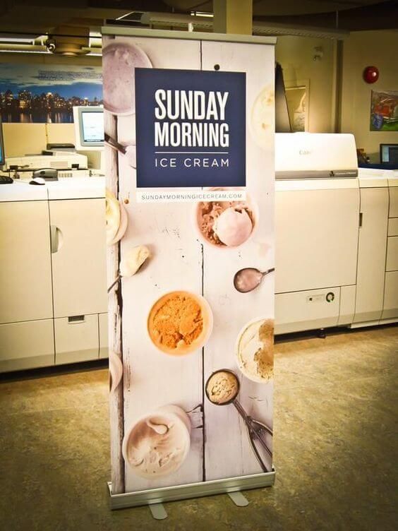 roll-up-banner-03