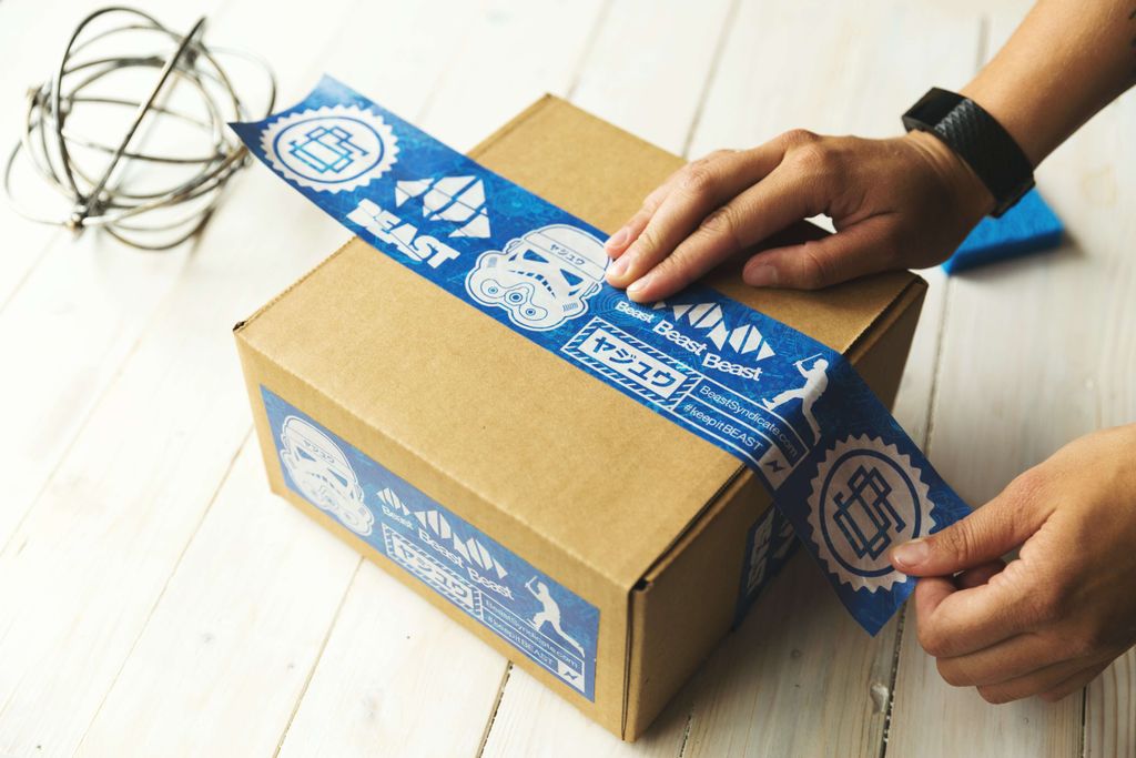 Cetak Stiker Label Nama: Kunci Loyalitas Konsumen Modern