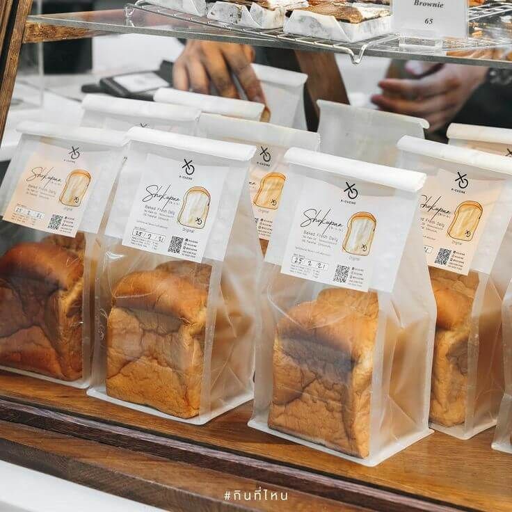 Paket roti Shokupan segar dalam kemasan plastik transparan di Uprint.id.