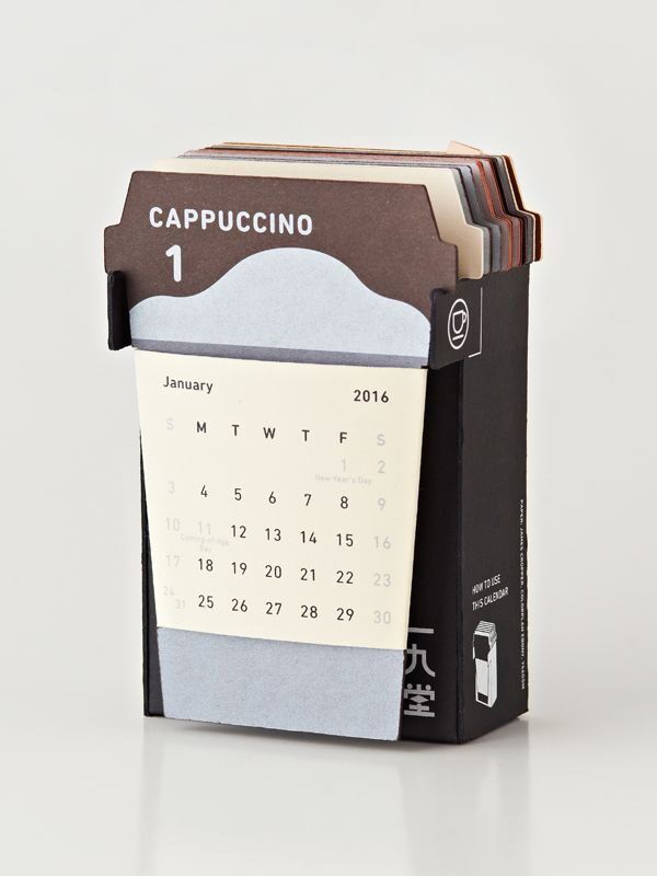 Kalender bulan Januari tahun 2016 dengan tema Cappuccino, terbuat dari kertas berkualitas.