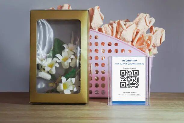 Mau Branding Kuat? Mulai dari QR Code dan Label Kemasan Custom