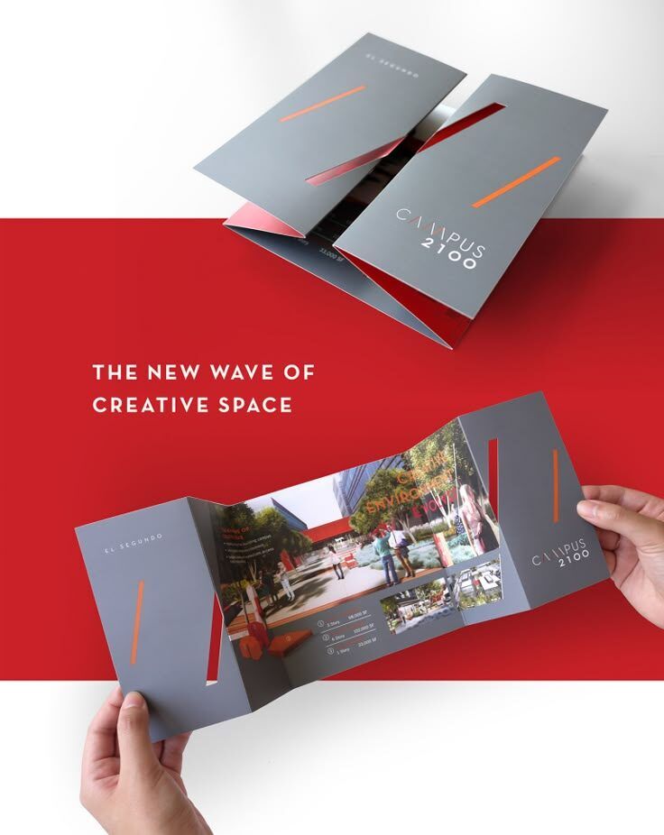 Brosur desain modern dengan tema kampus dan ruang kreatif