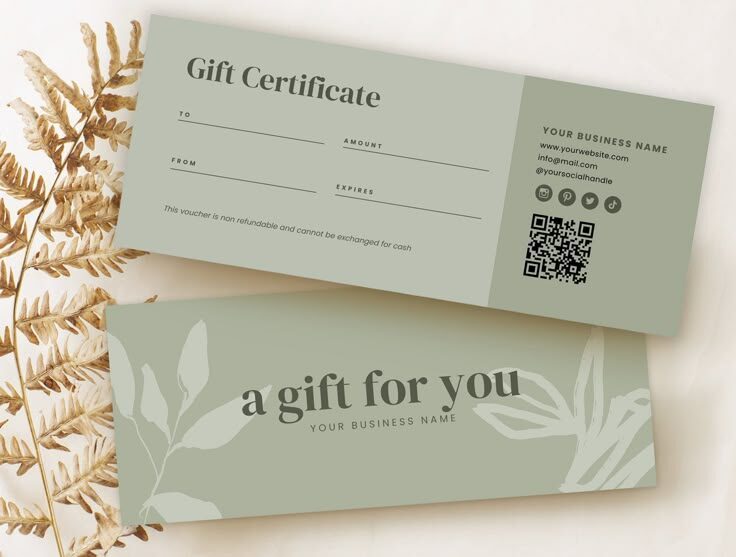 Desain kartu hadiah dengan pola daun dan QR code.