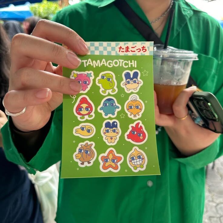 Ini Yang Harus Kamu Tahu Tentang Stiker Brand Unik