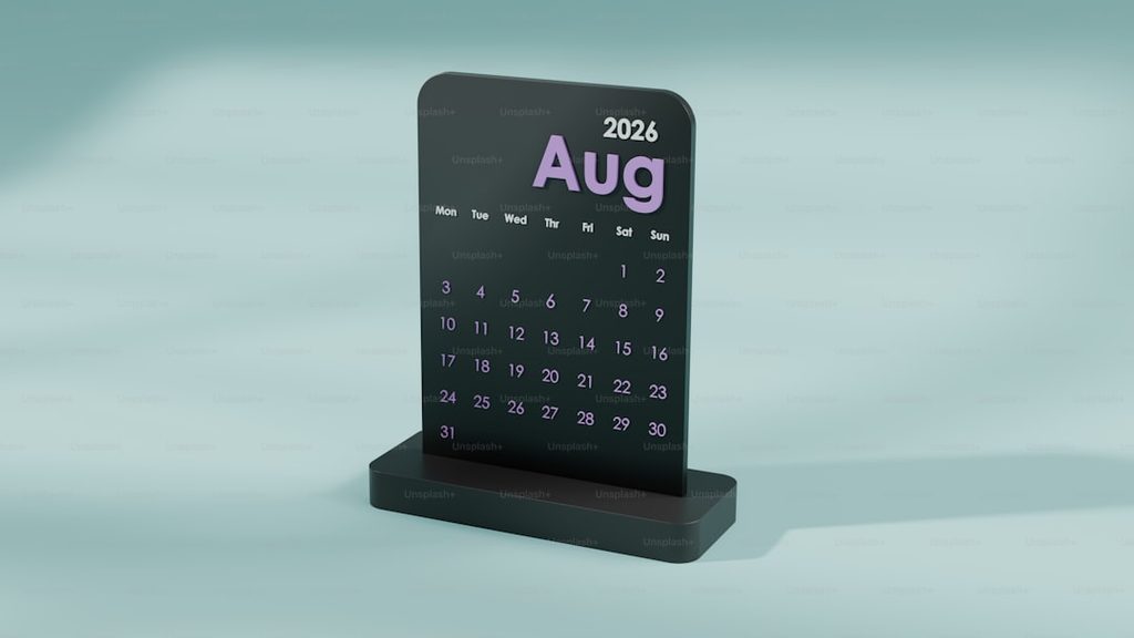 Kalender meja modern dengan desain elegan untuk tahun 2026.