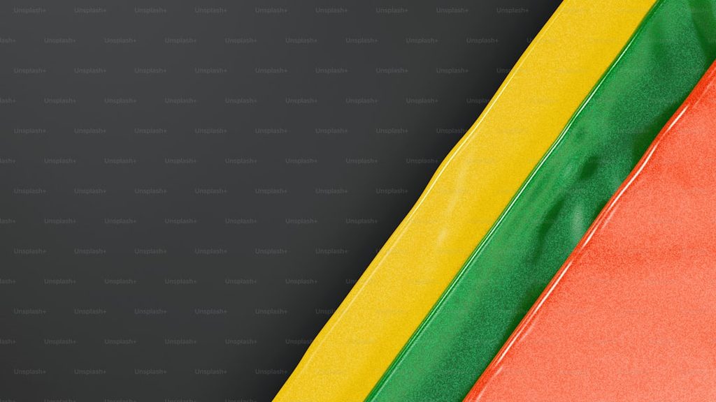 Pilihan warna dan material percetakan untuk menentukan spesifikasi flyer promosi bisnis