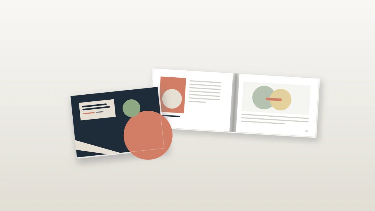 Mockup booklet landscape A5 dengan desain minimalis dan cover premium untuk materi promosi brand Uprint.id
