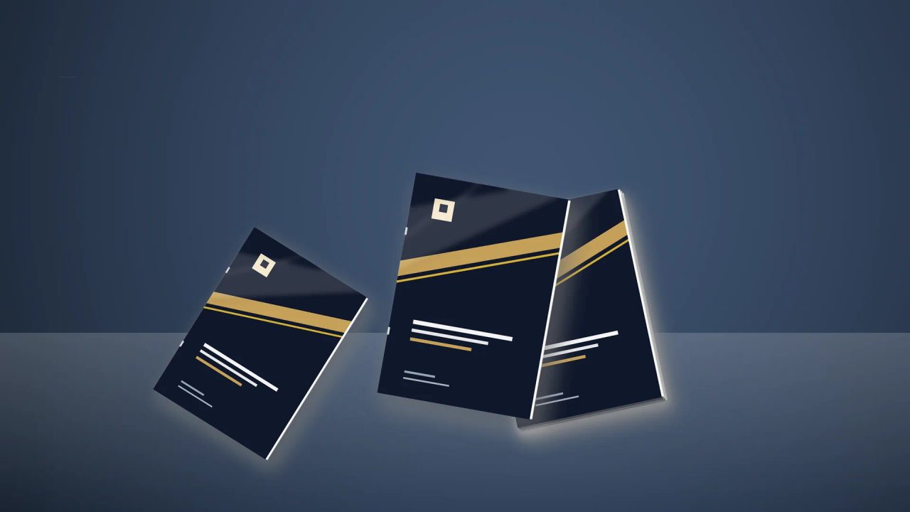 Tumpukan cetak booklet portrait A6 glossy mewah dengan jilid staples berkualitas dari Uprint.id.