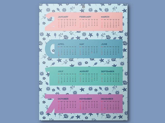 Kalender dinding dengan desain bunga dan bulan-bulan tahunan.