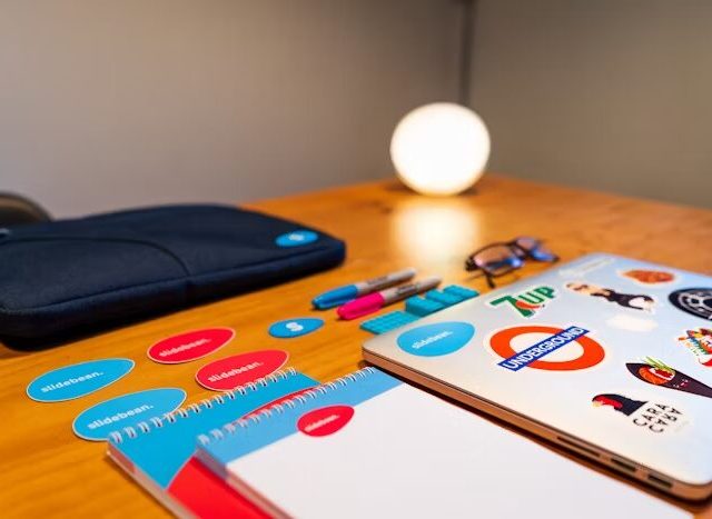 Apa Saja yang Harus Ada di Strategi Branding Murah Startup agar Pesan Brand Kuat dengan Cetak Voucher Branded Murah