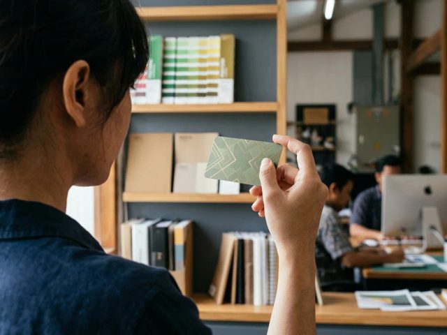 Ilustrasi e money mandiri finishing matte