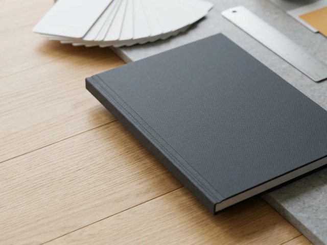 Ilustrasi order thin hard cover online murah